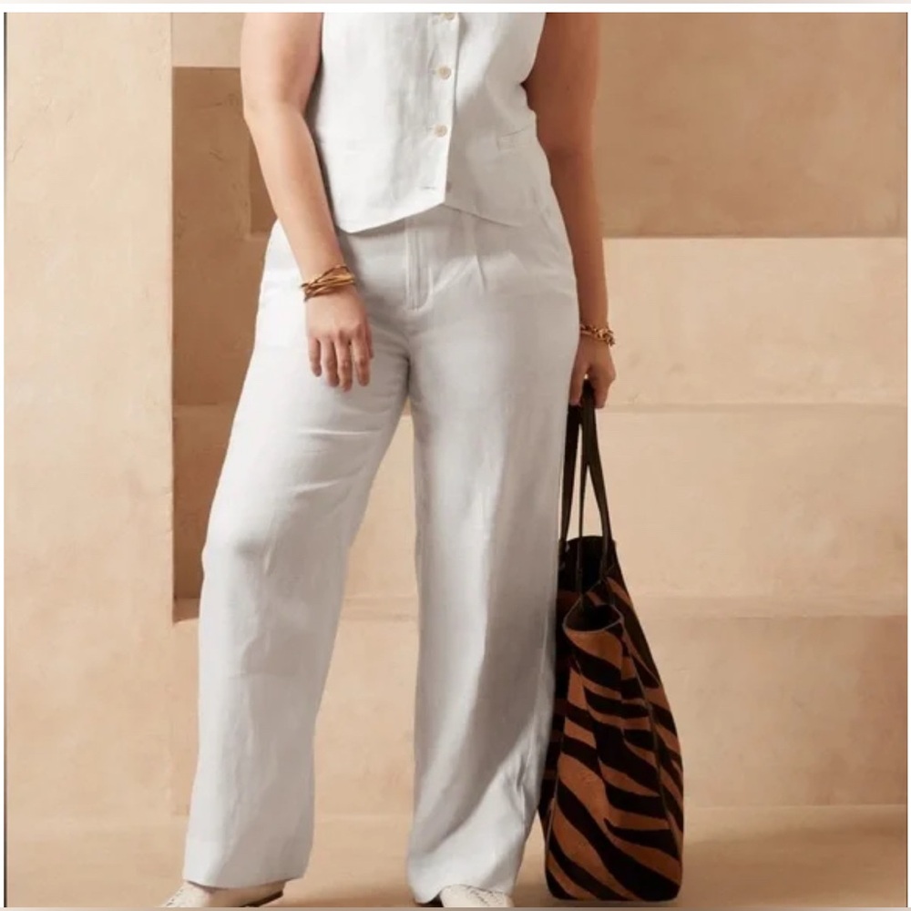 Banana Republic White Wide Leg Pants